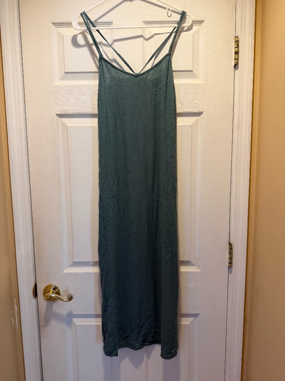 Green lightweight Aeire dress